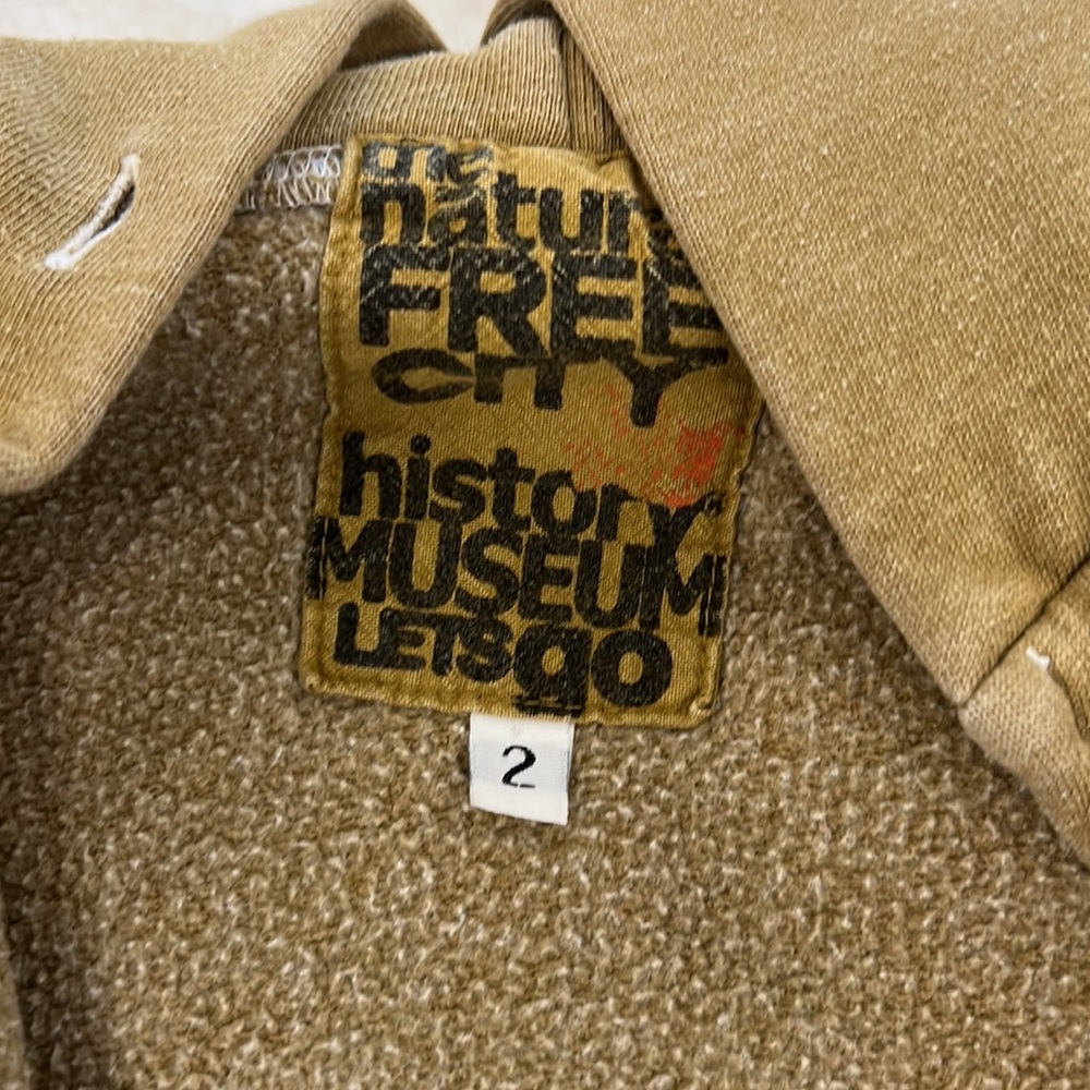 FREECITY ZIP UP - Picture 3 of 5